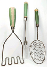 Juego de 3 utensilios de cocina de la era de la depresión con mango de madera verde jadeíta años 30 segunda mano  Embacar hacia Mexico