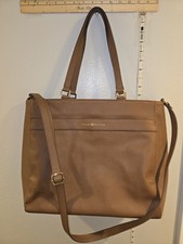 Bolsa tote BB Tommy Hilfiger monograma couro sintético acabamento forrado bege grande comprar usado  Enviando para Brazil