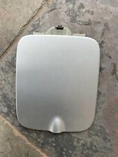 99-00-01-02-03-04 Suzuki Vitara Chevrolet Tracker porta de combustível OEM cor prata, usado comprar usado  Enviando para Brazil