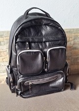 Zaino pelle nero usato  Nuoro