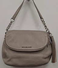 Bolsa de ombro feminina Michael Kors cinza tamanho médio comprar usado  Enviando para Brazil