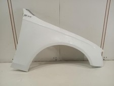Parafango anteriore destro usato  Italia