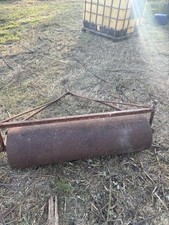 Rullo agricolo usato  Medesano