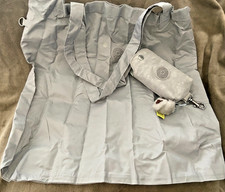 KIPLING ~ Sacola de Viagem Dobrável Compras Reutilizável Cinza Claro com Bolsa Macaco, usado comprar usado KIPLING ~ Sacola de Viagem Dobrável Compras Reutilizável Cinza Claro com Bolsa Macaco, usado comprar usado  Enviando para Brazil