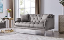 Elsa love seat for sale  Brentwood