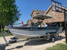 1985 lowe boat for sale  Holden