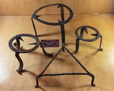 Tripode ferro battuto usato  Amantea