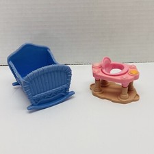 Brinquedos Fisher Price 2004 Walker & Cradle Loving Family itens para cuidados com bebês  comprar usado  Enviando para Brazil