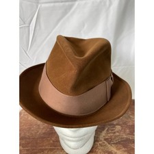 Usado, Fedora de feltro vintage anos 50 Churchill Ltd pele marrom tamanho 7 1/4 feito nos EUA comprar usado  Enviando para Brazil