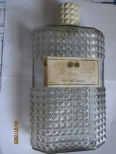 Flacon parfum geant d'occasion  Volonne