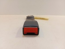 Attache ceinture droit d'occasion  Yffiniac