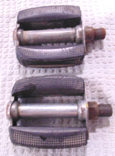 Schwinn pedals set for sale  Dorchester