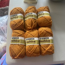 Patons beehive wool for sale  SWANLEY