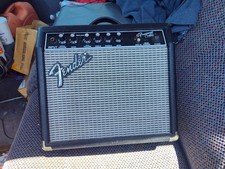 Amplificador de guitarra Fender Frontman 15G 15 watts  comprar usado  Enviando para Brazil