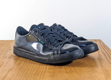 Kickers tovni lacer for sale  LEEDS