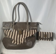 Guess taupe stripes for sale  Colfax