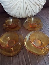 Ensemble anciennes tasses d'occasion  Valmondois