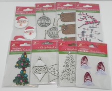 LOTE ETIQUETAS DE PAPAI NOEL ADESIVOS PEQUENOS PASSARINHOS ENFEITES DE AGLOMERADO ACOLCHOADOS comprar usado  Enviando para Brazil