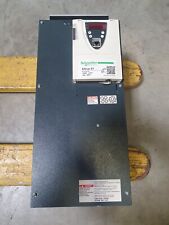 Atv61hd30n4 schneider electric d'occasion  Narbonne