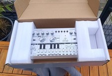Behringer analog synthesizer for sale  Keyport