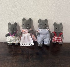 Conjunto Vintage Sylvanian Families Calico Critters Thistlethorn Mouse Family 1985, usado comprar usado Conjunto Vintage Sylvanian Families Calico Critters Thistlethorn Mouse Family 1985, usado comprar usado  Enviando para Brazil