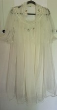 Vintage ivory nightgown d'occasion  Expédié en Belgium