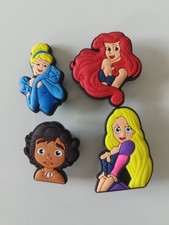 Lot clips pins d'occasion  Désertines