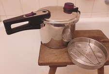 Gsw schnellkochtopf liter gebraucht kaufen  Scharbeutz