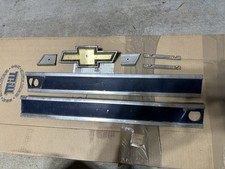 85-88 Chevy Truck grade moldura acabamento conjunto K5 blazer C/K C10 emblema 1985 grade comprar usado  Enviando para Brazil