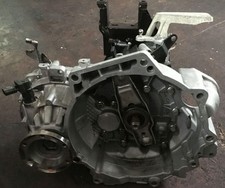 Cambio manuale marce usato  Putignano