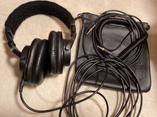 Fones de ouvido com fio Audio-Technica ATH-M40x comprar usado Fones de ouvido com fio Audio-Technica ATH-M40x comprar usado  Enviando para Brazil