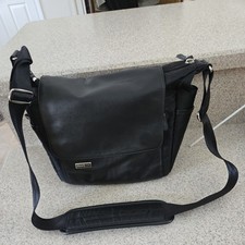 Thinktank lily deanne for sale  Easthampton