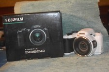 Fuji finepix 8650 usato  Vasto