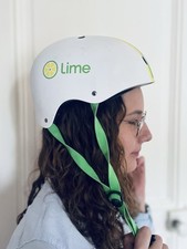 Casque vélo trottinette d'occasion  Clichy