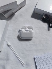 Cuffie bluetooth bianche usato  Ciampino