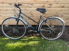 Ladies hybrid bike for sale  COTTINGHAM