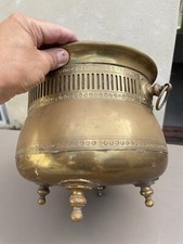 Ancien cache pot d'occasion  Montsûrs