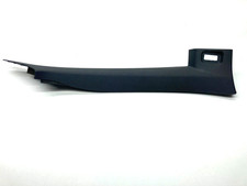 Embellecedor del pilar usato Embellecedor del pilar usato  Italia