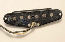 fender stratocaster white usato fender stratocaster white usato  Italia