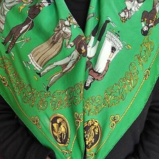 Foulard carré hermès. d'occasion  Montpellier-