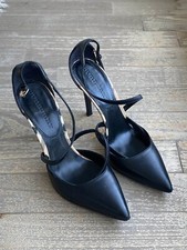Eleganti scarpe burberry usato  Siracusa