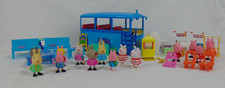 Usado, Grande Lote Peppa Pig Estatuetas de Ônibus Escolar Figuras Personagens Brinquedos Móveis 40+ comprar usado Usado, Grande Lote Peppa Pig Estatuetas de Ônibus Escolar Figuras Personagens Brinquedos Móveis 40+ comprar usado  Enviando para Brazil