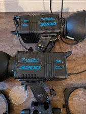 2 lights studio for sale  Bakersfield