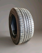 Pirelli 275 tyre for sale  MANCHESTER