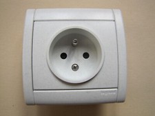 Legrand 84202 85010 d'occasion  Lyon V