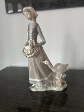 Lladro figurine girl for sale  KNOTTINGLEY