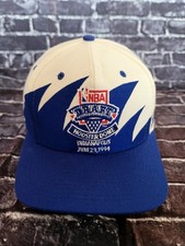 Cappello logo atletica usato  Spedire a Italy