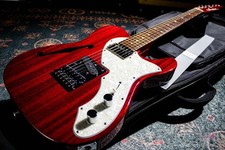 Freedom custom guitar d'occasion Freedom custom guitar d'occasion  Expédié en France