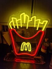 Mcdonalds pommes leuchtreklame gebraucht kaufen Mcdonalds pommes leuchtreklame gebraucht kaufen  Versand nach Germany