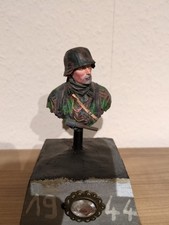 Young miniatures büste gebraucht kaufen  Schneverdingen